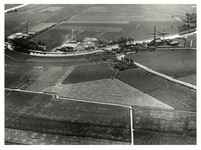 1982-3406 De Schiedamse Schie ter hoogte van de Rolbrug in de buurt van het buurtschap bij het Huis te Riviere aan de ...