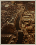 1985-1847a Luchtopname van de wijk Oude Noorden, met op de voorgrond omgeving van de Noorderbrug over de Rotte, rechts ...