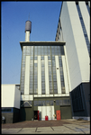 170 De monumentale Elektrische Centrale van het Gemeentelijk Energiebedrijf (GEB) (gedeeltelijk gesloopt) gebouwd in ...