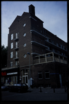 267 Het woningbouwcomplex 'Wereldhaven' werd gebouwd in de periode 1941-1943 naar ontwerp van de architect Jan Wils op ...