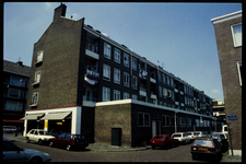 341 Woningbouw aan de Jonker Fransstraat 124 op de hoek met de Jan van Loonslaan en met zicht op de Jan van Loonshof, ...