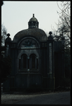 431 Het mausoleum van het familiegraf van Kruyff Bartholomeus & Zn op de begraafplaats Oud-Kralingen aan Laan van ...