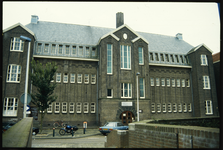 599 Monumentaal pand van de voormalige Schippersschool (Streekschool voor Beroepsbegeleidend Onderwijs Rotterdam-Zuid) ...