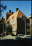 602 Voormalig schoolgebouw van de gemeentelijke G.L.O. school (later Openbare Basisschool De Globe ) aan de Den ...