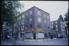 809 Woningbouw op de hoek van de Teilingerstraat 61 en de Vrouw-Jannestraat, tussen 1952 en 1953 gerealiseerd naar ...