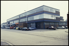 91 Bedrijfspand van BEBA Industrial Supply BV aan de Sluisjesdijk 108 in Waalhaven.
