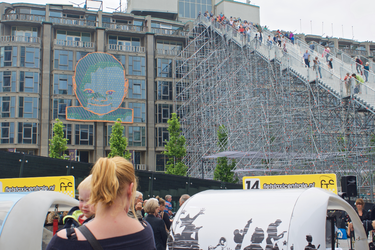 FL-151 In het kader van 75 jaar wederopbouw werd in 2016 de culturele manifestatie Rotterdam viert de Stad! gehouden. ...