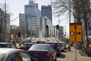 FL-55 Verkeersafsluiting op het Hofplein vanwege de Rotterdam Marathon 2015.