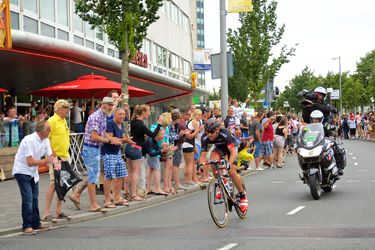 MR-218 Voorste renner van de kopgroep van de Tour de France die in mei 2015 tijdens de tweede etappe van Utrecht naar ...