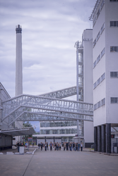 PD-57 Bezoekers op het terrein Van Nellefabriek tijdens de dag van de architectuur op 20 en 21 juni 2015. Luchtbruggen ...