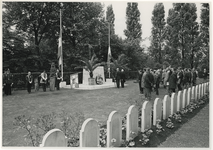 1968-1691 Herdenking ter gelegenheid van de World Veterans Federation Day op de Algemene Begraafplaats Crooswijk.