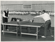 1970-1144 Opening van het gymnastiekzalencomplex N.E.H. met (links) president-curator doctor J.F. van Moorsel en ...