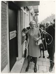 1971-2469 Opening van een abortuskliniek door mevrouw A.N. Thomassen-Lind in de Ebenhaëzerstraat.