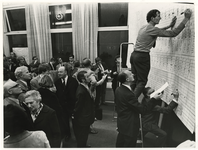 1972-2158 Verkiezingen van de deelgemeenteraden Charlois, Hoogvliet, en Hoek van Holland.