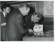 1974-1986 Opening van de tentoonstelling Pieter Rabus in het Gemeentearchief.