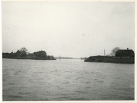 1977-4007 Overstromingen op de Zuid-Hollandse eilanden na de watersnoodramp van 1953.