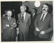 1978-3128 (Van links naar rechts) burgemeester van Capelle aan den IJssel L. van Leeuwen, burgemeester van Zevenhuizen ...
