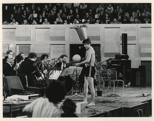 1978-535 Diverse opnamen tijdens het concert van de heren Koot en Bie die als solisten optraden.