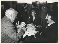 1979-2059 De heren Van der Louw (rechts), B.J. van Liemt, de nieuwe directeur (midden) en A.A. Couwenberg, ...