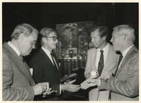 1983-1304 Gemeentelijk Havenbedrijf bestaat vijftig jaar. (Van links naar rechts) de heren J.D. van Vollenhoven, ...
