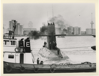 1990-704 Overdracht van de onderzeeboot Zeeleeuw door de RDM aan de Koninklijke Marine.