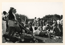 1992-158 In het Zuiderpark wordt het Metropolis popfestival gehouden.