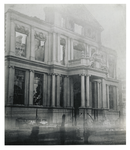 RI-998-a Het Schielandhuis aan de Korte Hoogstraat, voormalig Museum Boijmans-Van Beuningen, door een brand verwoest.