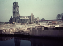FD-13122 Opname van de Sint_Laurenskerk na het bombardement van mei 1940.